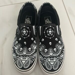 Vans slip ons. Black white skulls and paisley design. Size 9